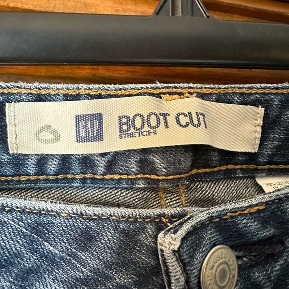 Women’s Gap Bootcut Stretch ankle jeans size 10 - Picture 3 of 4